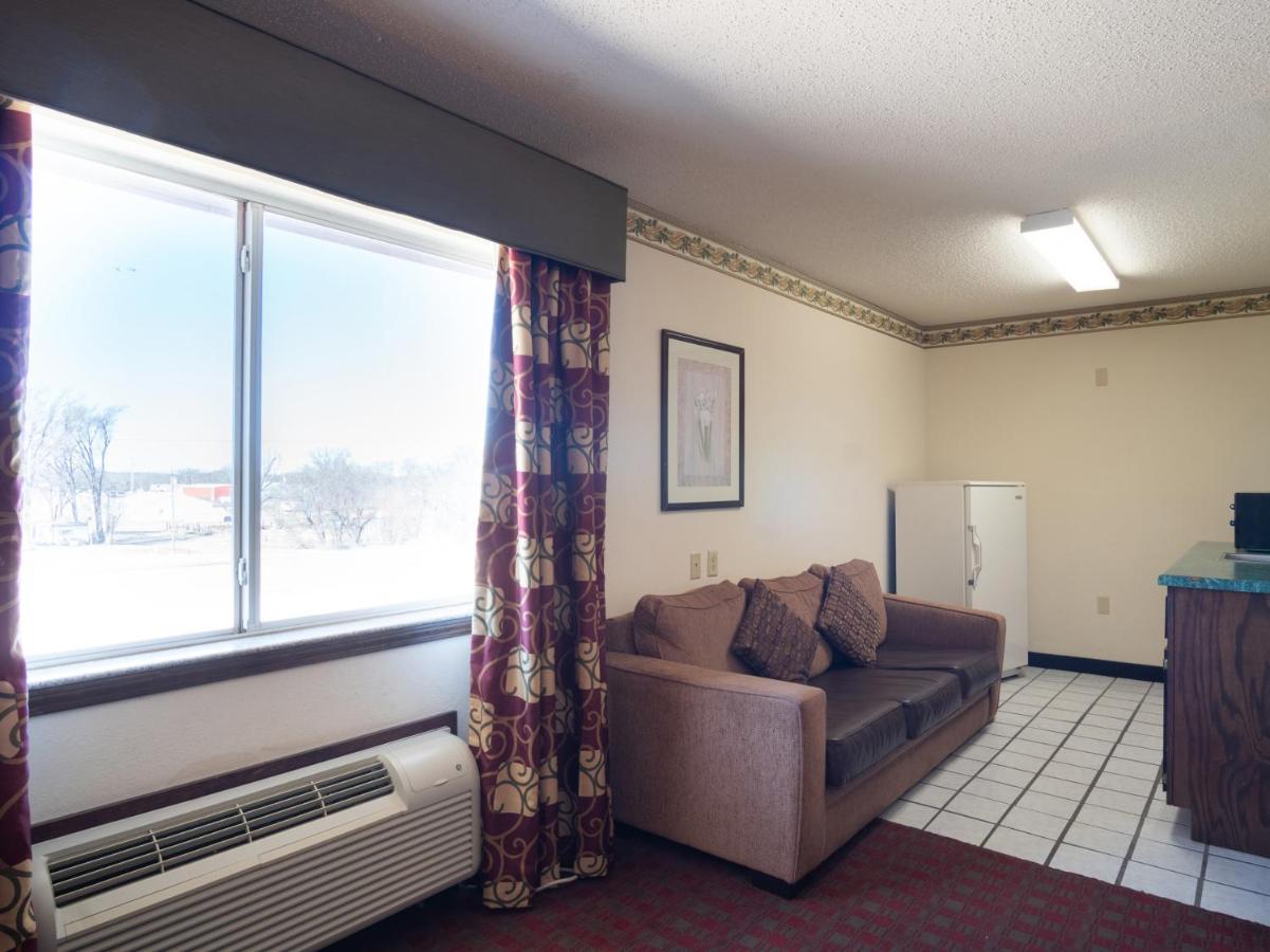 Executive Inn Alva Exterior photo